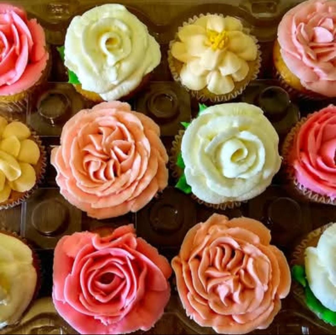 Cupcake Box from Kay & Rose Bakery